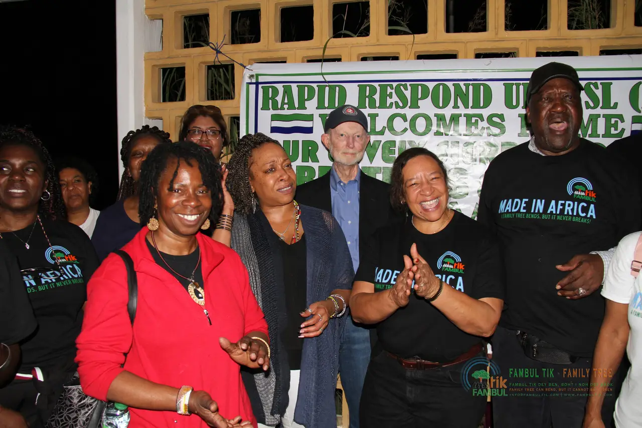 Participants in the 2019 Homecoming tour gathered for a group photograph